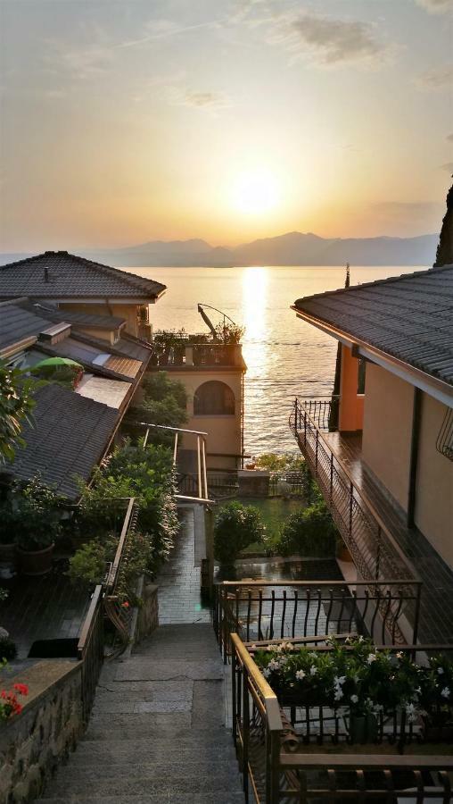Bellavista Eremitaggio Apartman Torri del Benaco Kültér fotó
