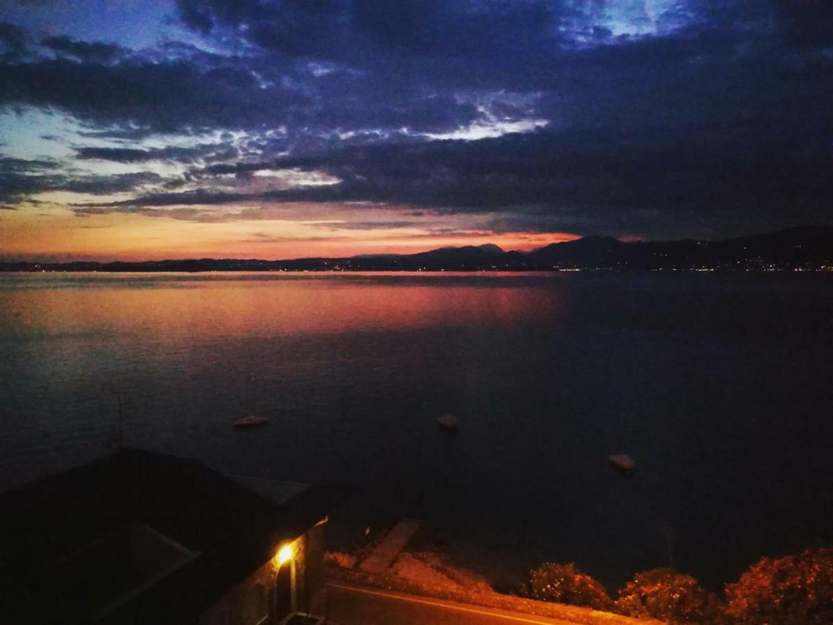 Bellavista Eremitaggio Apartman Torri del Benaco Kültér fotó